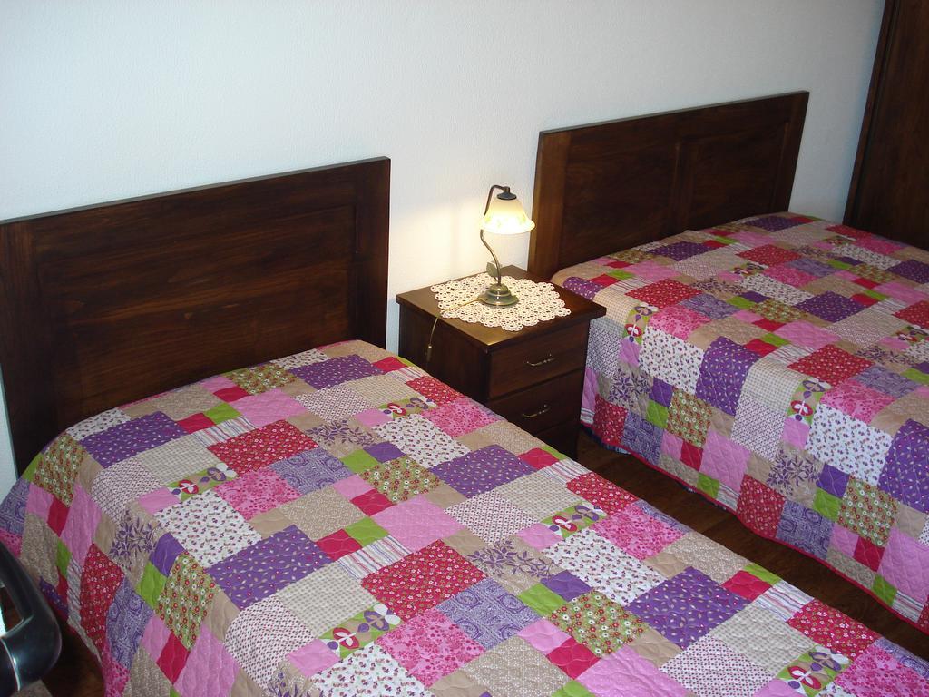 Solar Dos Almeidas - Turismo De Habitacao Bed & Breakfast Транкозо Екстериор снимка