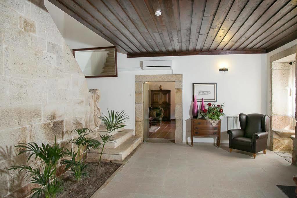Solar Dos Almeidas - Turismo De Habitacao Bed & Breakfast Транкозо Екстериор снимка